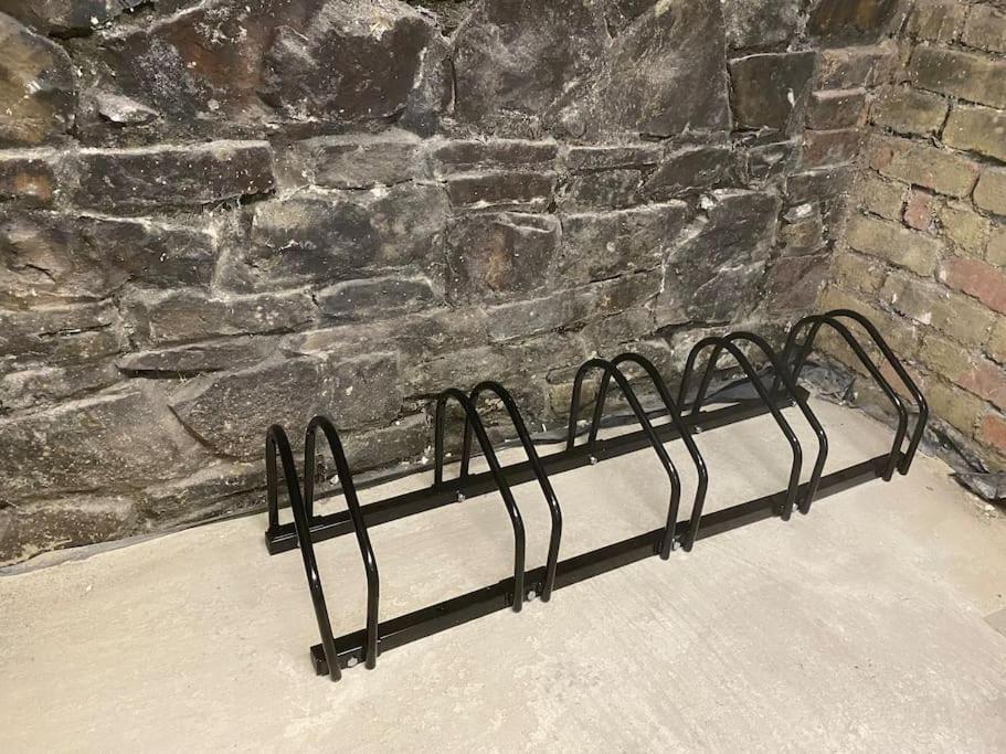 Modern 2 Bedroom Cottage Near Bike Park Wales. Merthyr Tydfil Eksteriør bilde